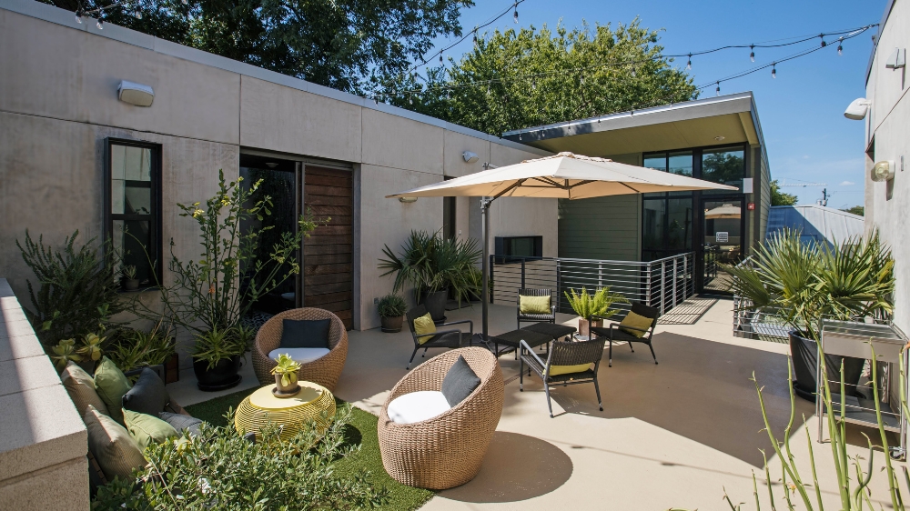 The private courtyard patio at the Heywood Hotel.