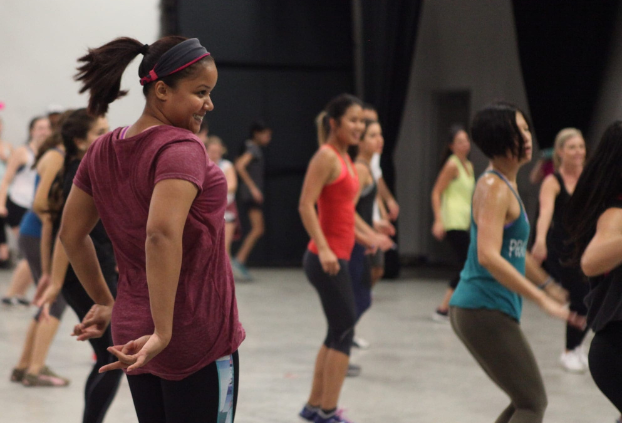 Group of dancers taking a fitness-dance class at Ballet Austin