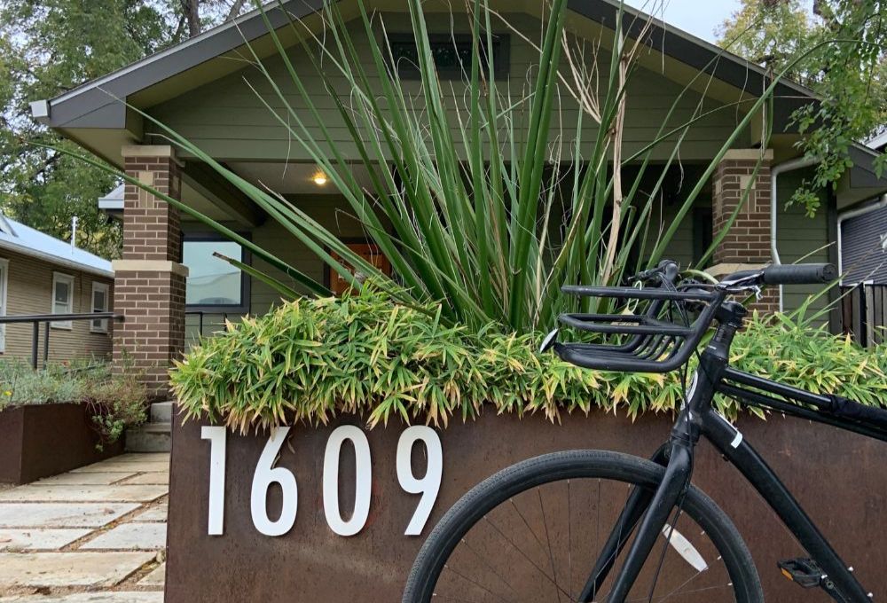 Heywood Hotel boutique hotel with free bikes for SXSW